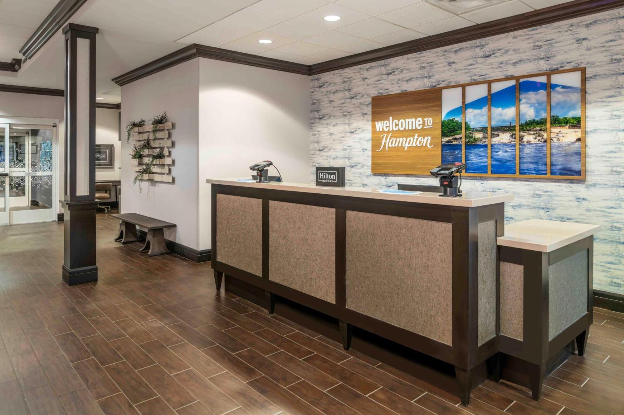 Hampton Inn Lewiston-Auburn Exterior foto